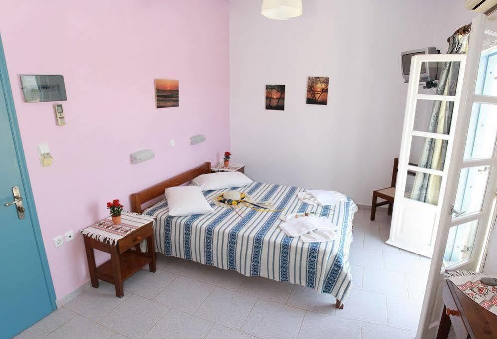 Asteras Hotell Antiparos Town Eksteriør bilde